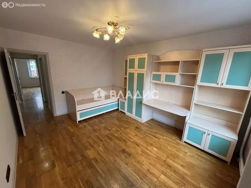 3-комнатная квартира: посёлок городского типа ВНИИССОК, улица Дружбы, ... - Фото 2