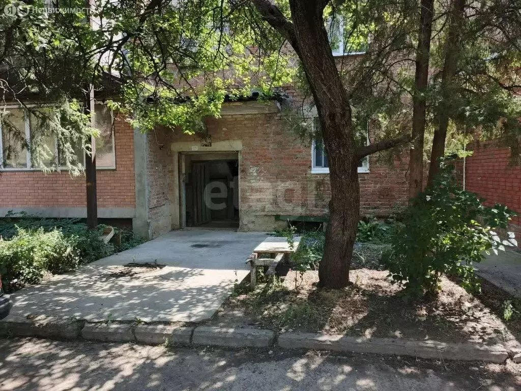 3-комнатная квартира: Ростов-на-Дону, Алмазная улица, 8 (60.3 м) - Фото 1