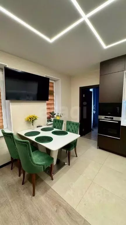 2-к кв. Ямало-Ненецкий АО, Новый Уренгой просп. Губкина, 19 (59.4 м) - Фото 1