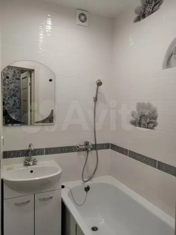 2-к. квартира, 46 м, 2/5 эт. - Фото 1