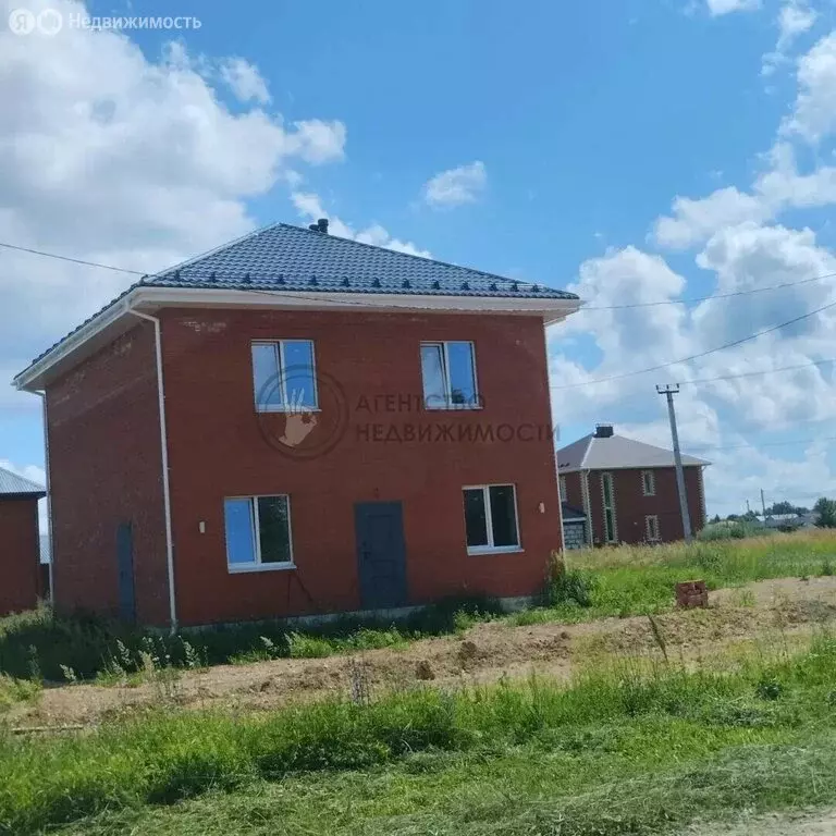 Дом в село Верхний Услон, улица Универсиады, 7 (140 м) - Фото 2