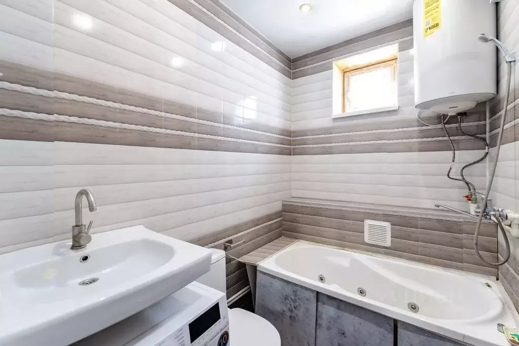 Дом в Томская область, Томск Тяговая ул. (86 м) - Фото 1