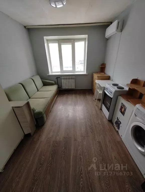 Комната Свердловская область, Екатеринбург ул. Умельцев, 11Б (16.0 м) - Фото 2
