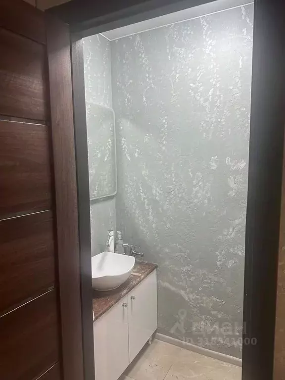 Помещение свободного назначения в Саратовская область, Саратов ул. ... - Фото 1