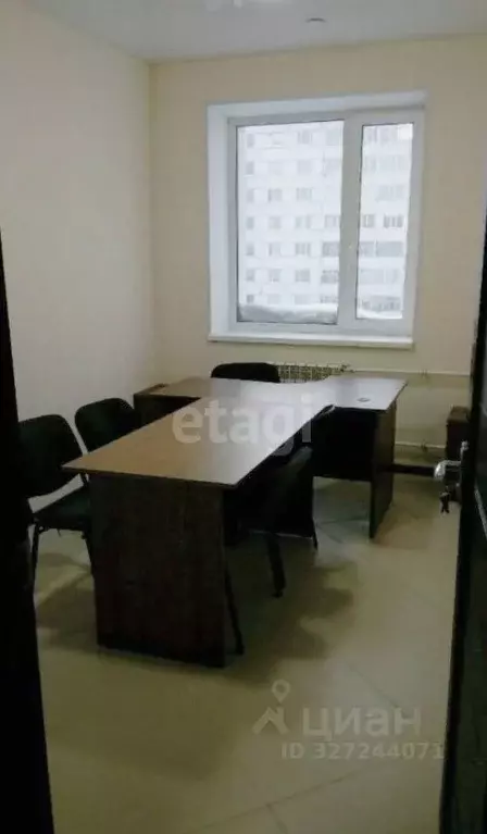 Офис в Ямало-Ненецкий АО, Новый Уренгой просп. Губкина, 14А (36 м) - Фото 1