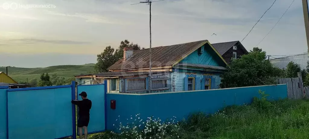 Дом в село Семёнкино, улица Фрунзе (33 м) - Фото 1