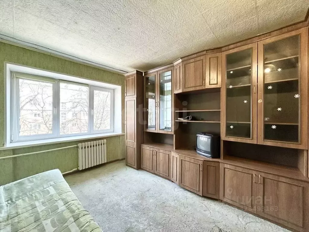 1-к кв. Тульская область, Узловая ул. Циолковского, 15 (30.0 м) - Фото 2