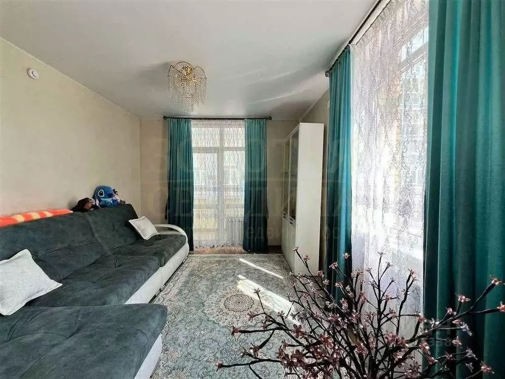 3-к кв. Белгородская область, Белгород Харьковская ул., 3 (85.0 м) - Фото 2