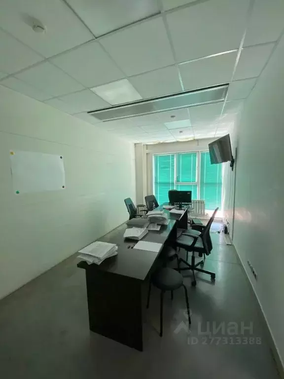 Помещение свободного назначения в Татарстан, Набережные Челны тракт ... - Фото 1