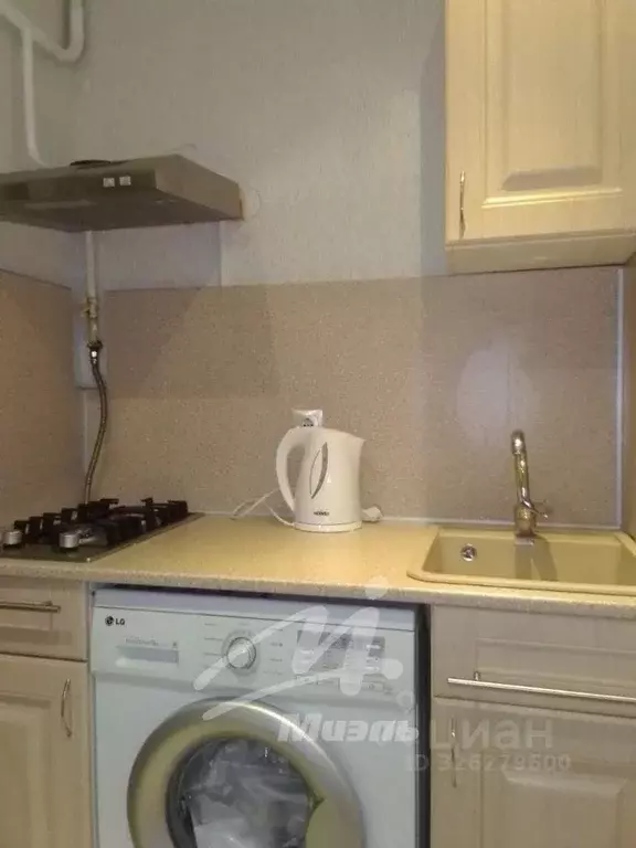 1-к кв. Москва ул. Лазо, 8К3 (26.0 м) - Фото 2