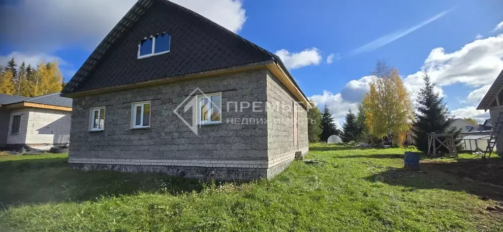 Дом в Кировская область, Кирово-Чепецкий район, Пасеговское с/пос, д. ... - Фото 1