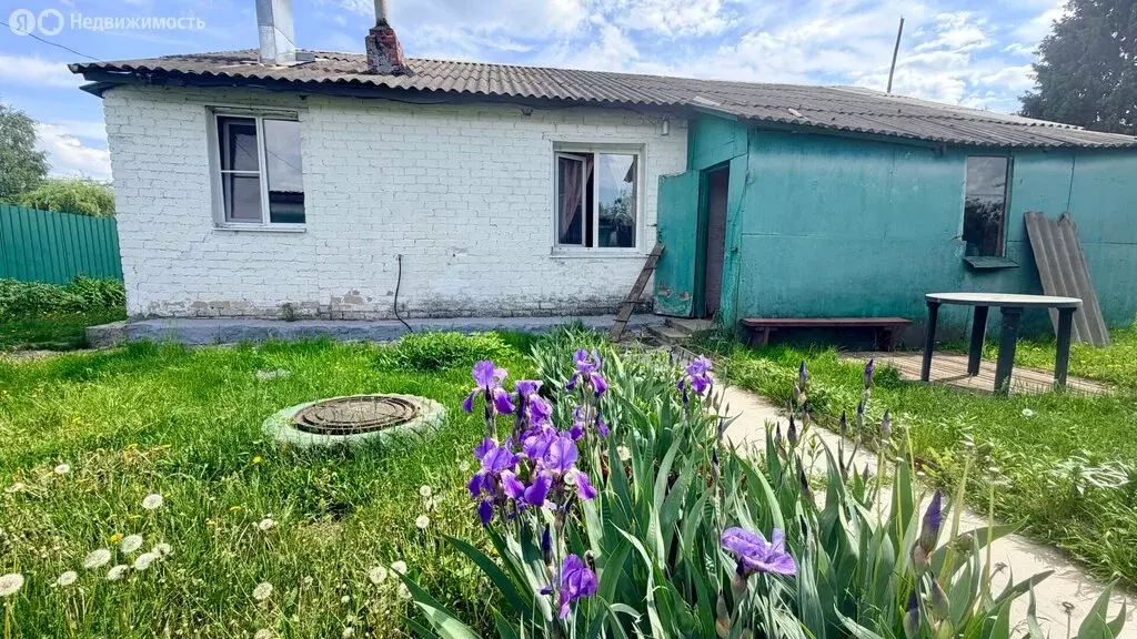 Дом в Калужская область, Перемышльский муниципальный округ, деревня ... - Фото 2