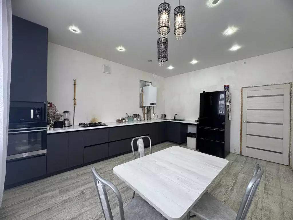 Дом в Башкортостан, Стерлитамакский район, Красноярский сельсовет, с. ... - Фото 1