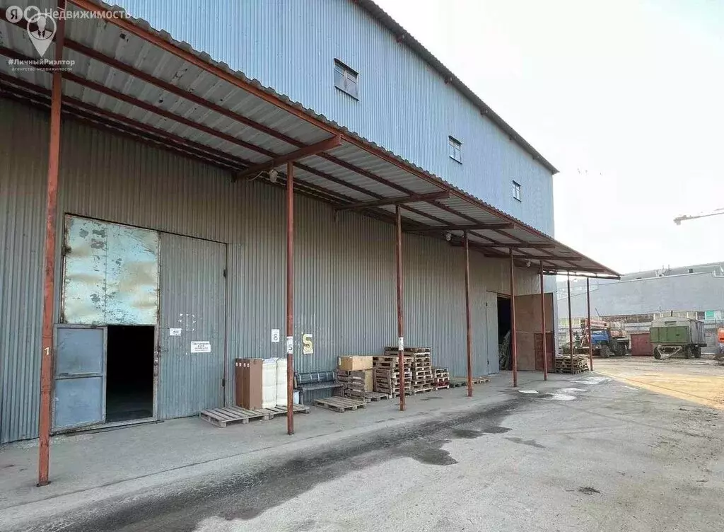 Помещение свободного назначения (2240 м) - Фото 1