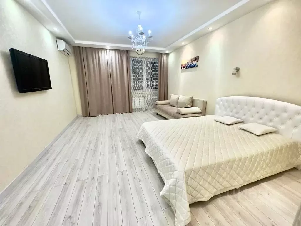 1-к кв. Татарстан, Казань ул. Сибгата Хакима, 5 (50.0 м) - Фото 1