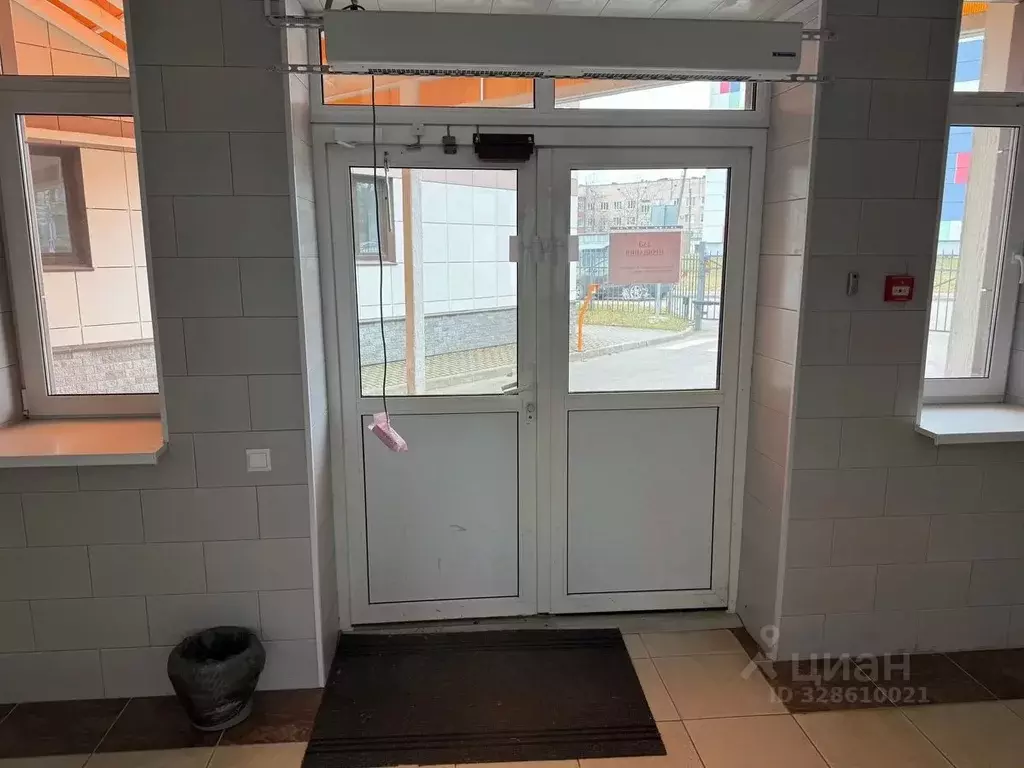 Помещение свободного назначения в Ленинградская область, Кингисепп 1-я ... - Фото 2