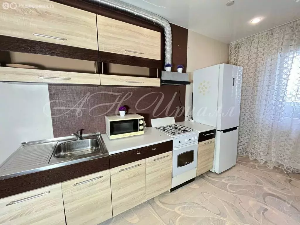 2-комнатная квартира: Железногорск, Заводской проезд, 3 (70.3 м) - Фото 1