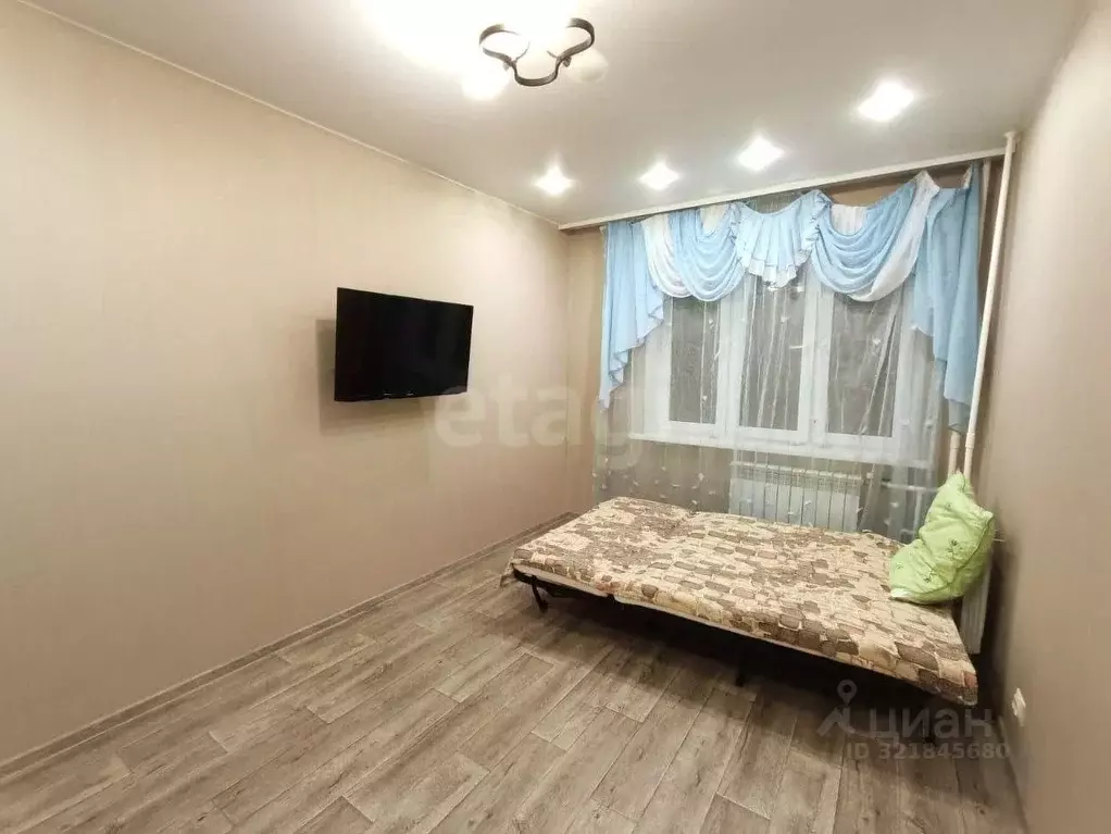 1-к кв. Владимирская область, Ковров ул. Маршала Устинова, 3 (35.0 м) - Фото 1