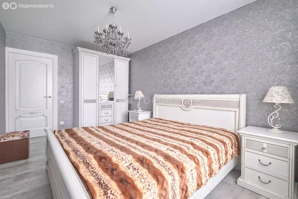 3-комнатная квартира: Томск, проспект Фрунзе, 119Е (74 м) - Фото 1