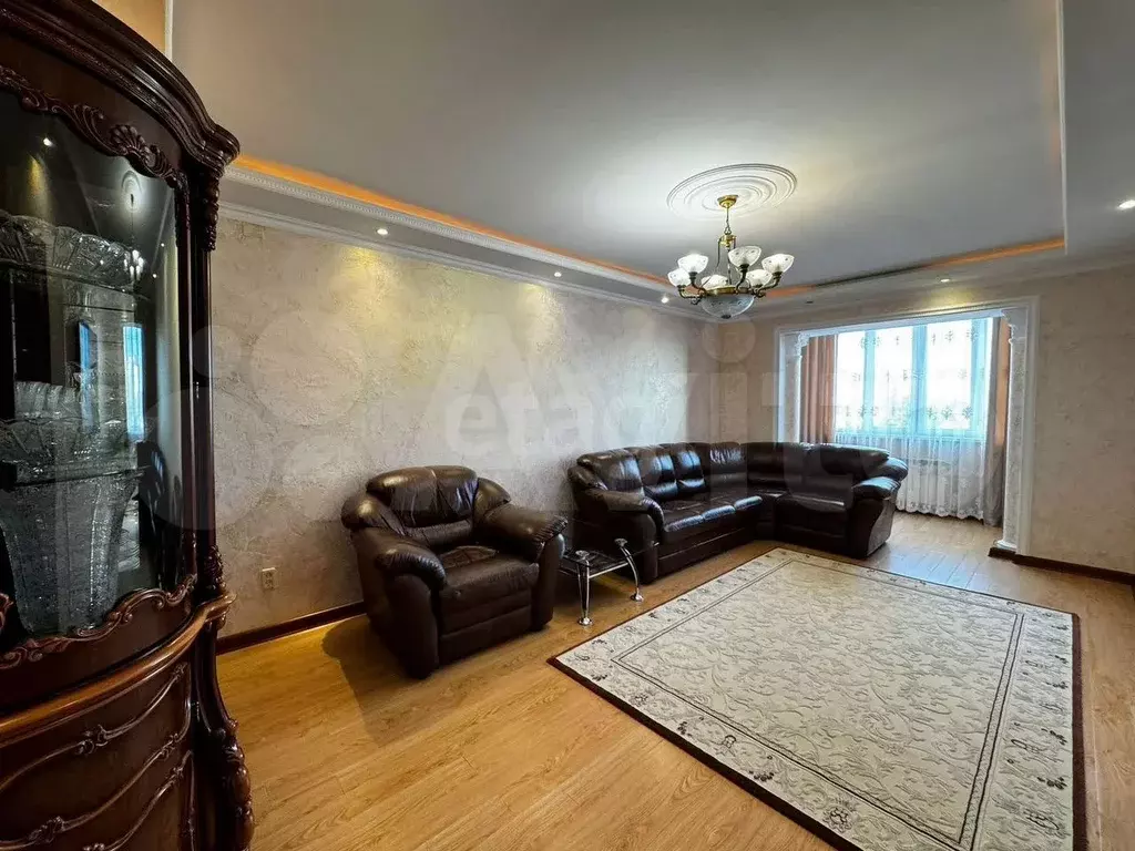 3-к. квартира, 98 м, 4/9 эт. - Фото 0