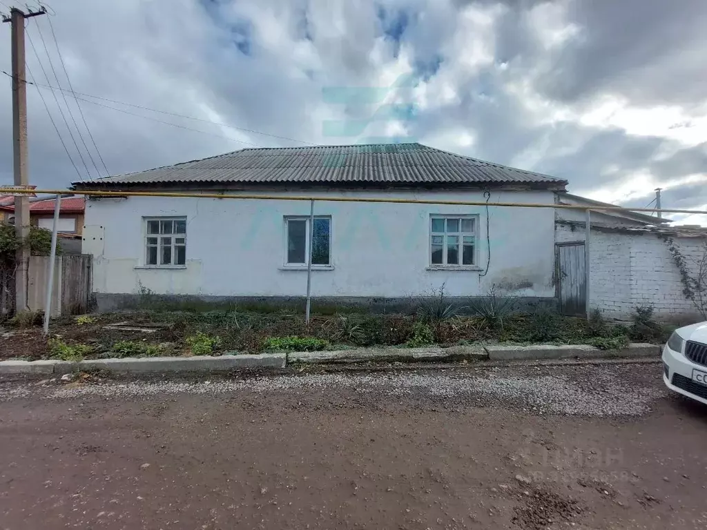 Помещение свободного назначения в Крым, Симферополь ул. Братьев ... - Фото 1