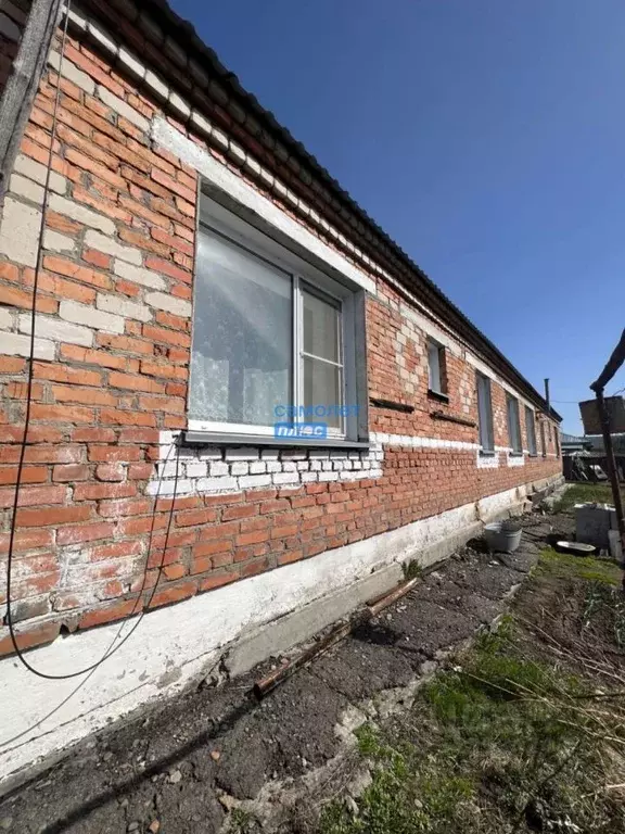 Дом в Алтайский край, Бийский район, с. Верх-Катунское ул. Мира (65 м) - Фото 0