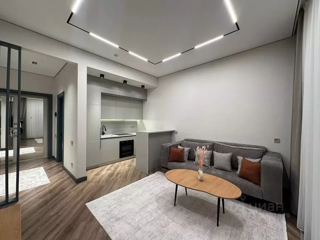 2-к кв. Татарстан, Казань ул. Сибгата Хакима, 15 (65.0 м) - Фото 1