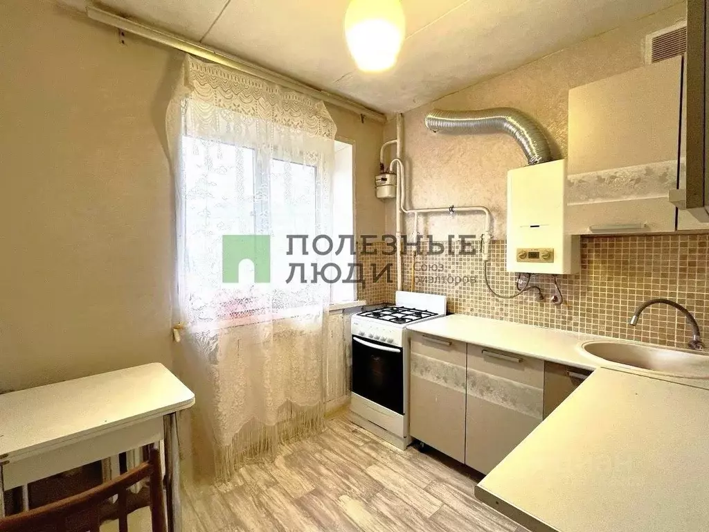 2-к кв. Орловская область, Орел пер. Матроса Силякова, 7 (45.0 м) - Фото 1