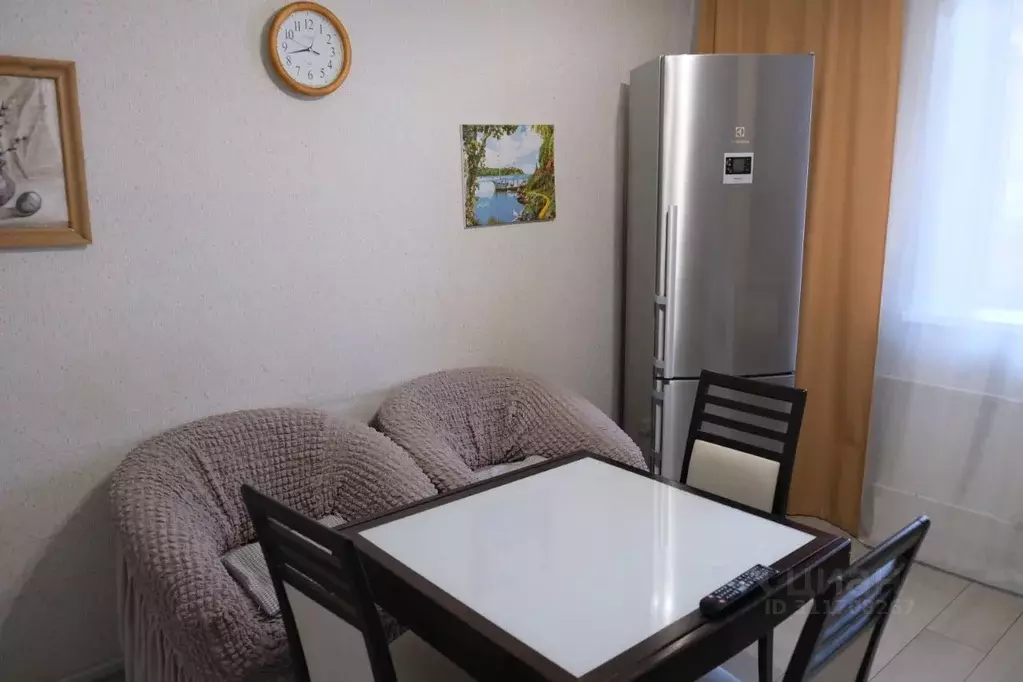 3-к кв. Иркутская область, Иркутск ул. Ядринцева, 88 (64.0 м) - Фото 0