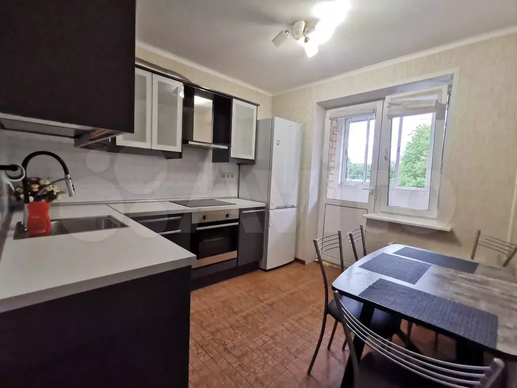1-к. квартира, 40 м, 2/10 эт. - Фото 0