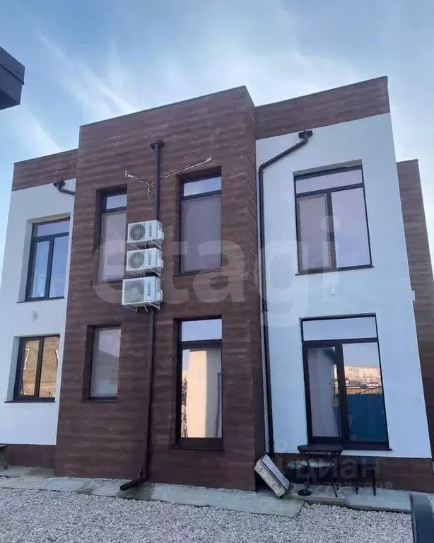 Дом в Севастополь ул. Артиллеристов, 109 (214 м) - Фото 1