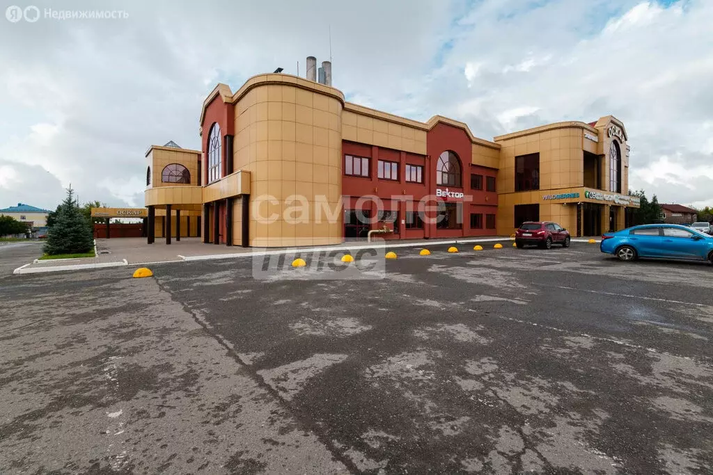 Помещение свободного назначения (8900 м) - Фото 1