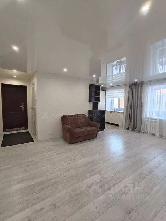 3-к кв. Кировская область, Киров ул. Молодой Гвардии, 57 (54.9 м) - Фото 1