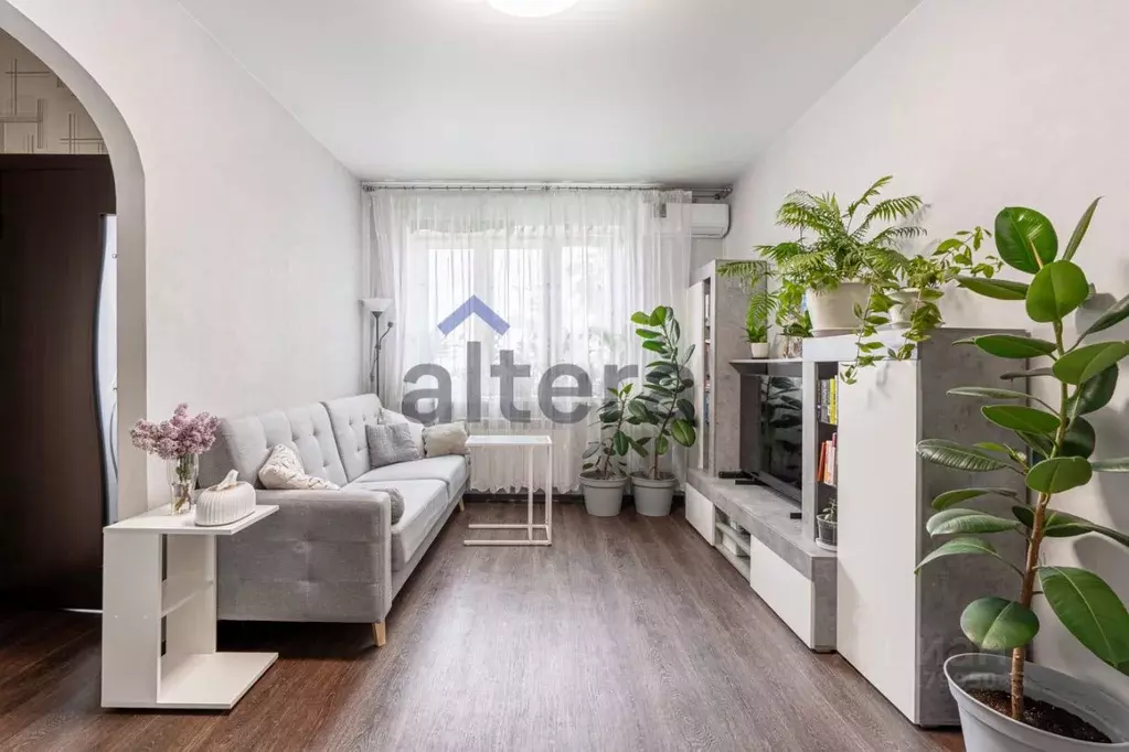 2-к кв. Татарстан, Казань ул. Гагарина, 81 (39.8 м) - Фото 0