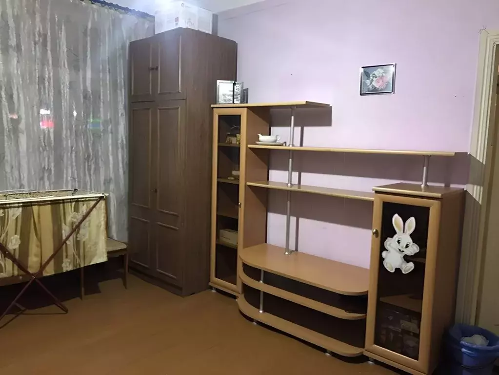 Комната Свердловская область, Серов ул. Агломератчиков, 5 - Фото 1