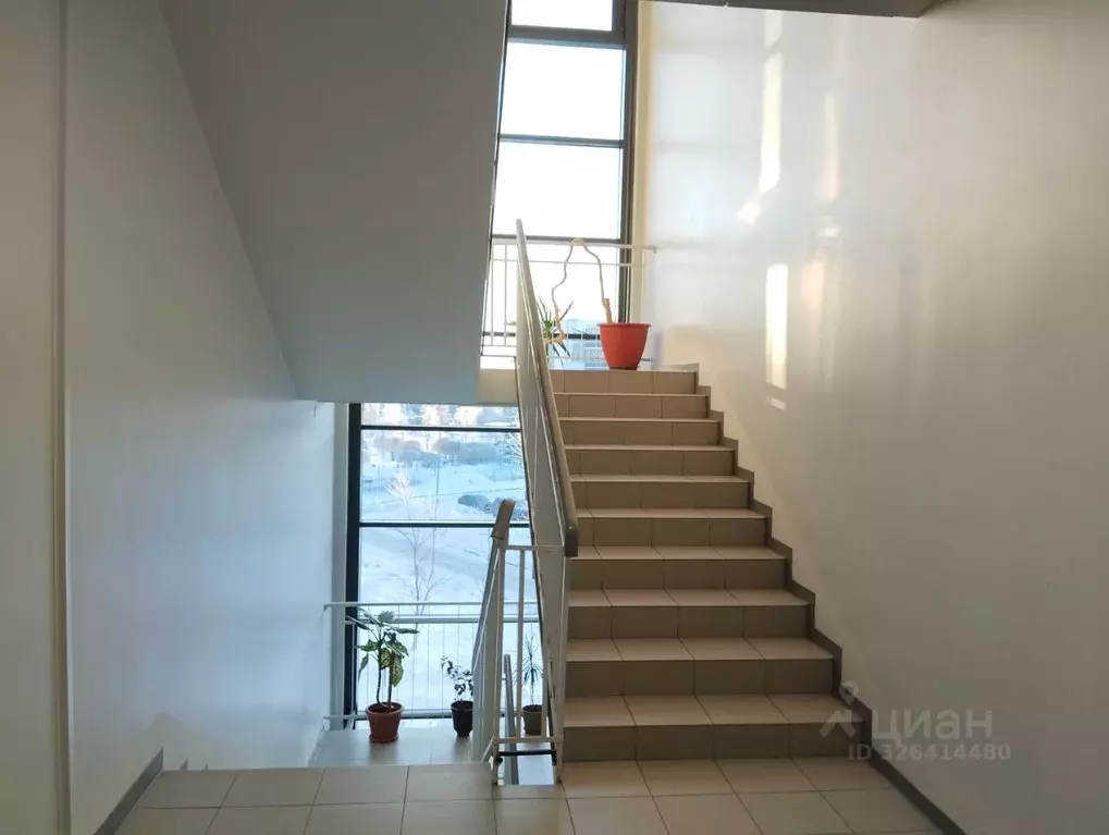 3-к кв. Ленинградская область, Всеволожск ул. Шинников, 3к2 (82.3 м) - Фото 2