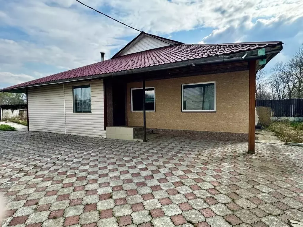 Дом в Хабаровский край, Имени Лазо район, с. Соколовка Клубная ул. ... - Фото 1