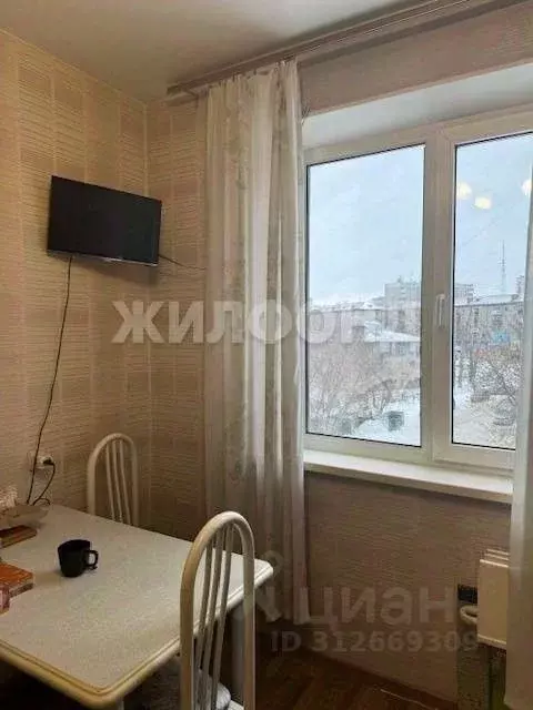 4-к кв. Новосибирская область, Новосибирск Тульская ул., 150 (80.0 м) - Фото 1