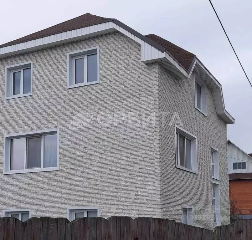 Дом в Тюменская область, Тюменский муниципальный округ, д. Патрушева  ... - Фото 1