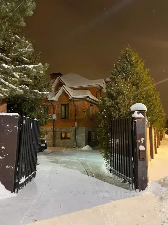 Дом в Москва д. Макарово, 51 (550 м) - Фото 2