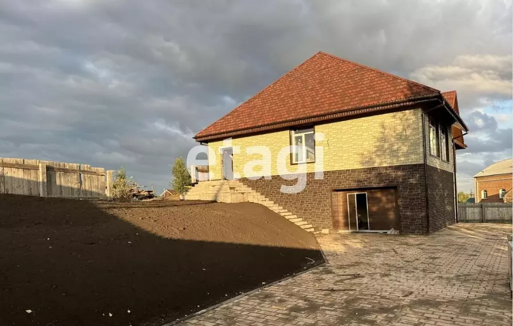 Дом в Красноярский край, Красноярск Акционерная ул., 6 (155 м) - Фото 0