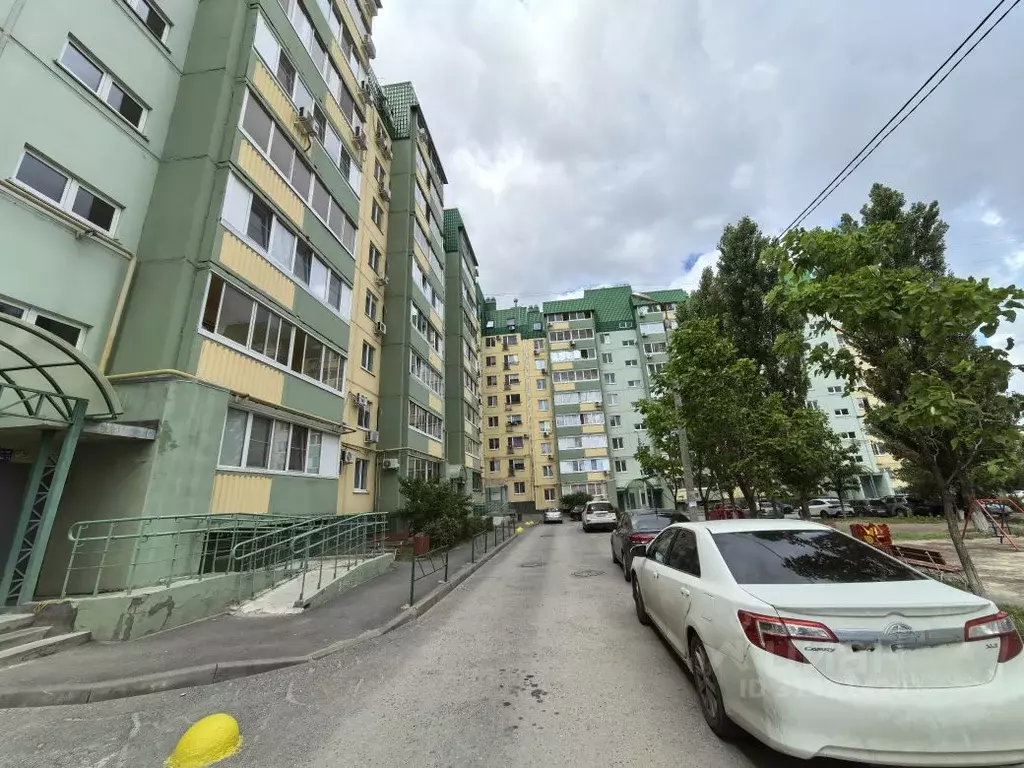 3-к кв. Волгоградская область, Волгоград ул. Тимирязева, 52 (70.1 м) - Фото 0