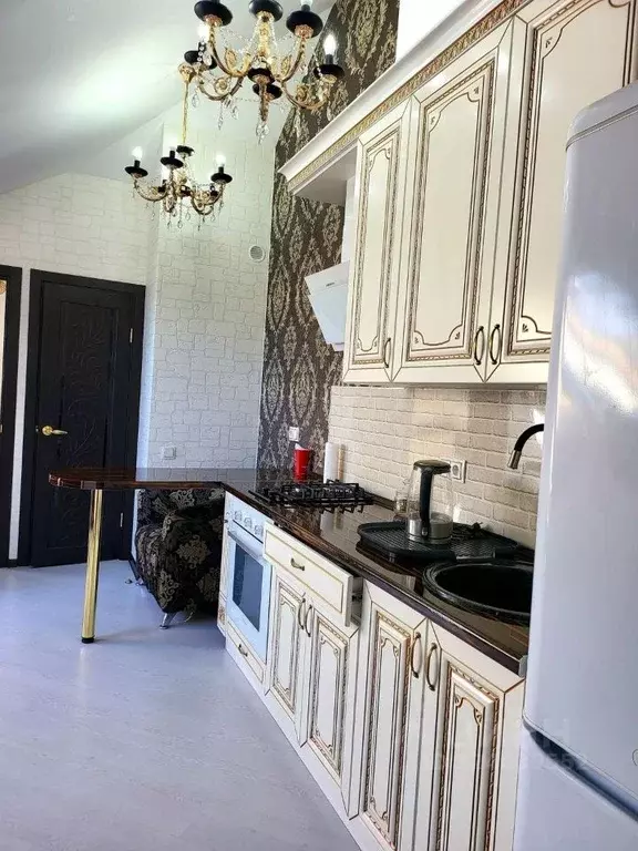 2-к кв. Краснодарский край, Сочи Светлана мкр, ул. Учительская, 27А ... - Фото 2