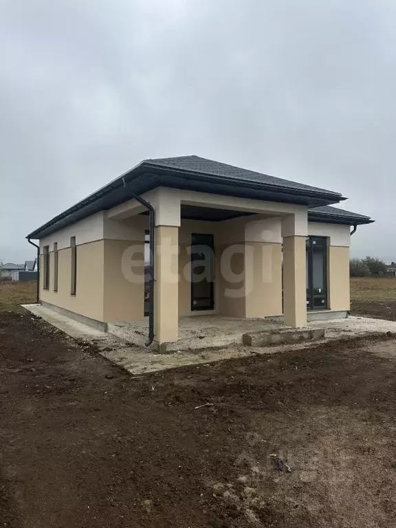 Дом в Саратовская область, Энгельсский район, Красноярское ... - Фото 2