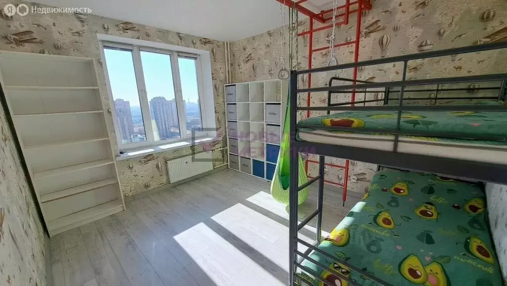 3-комнатная квартира: посёлок Парголово, улица Фёдора Абрамова, 23к1 ... - Фото 2