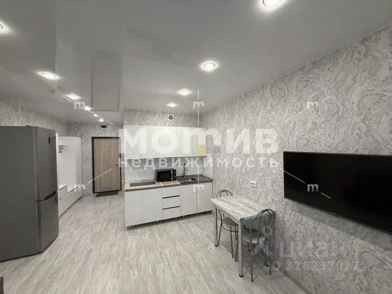 Студия Тюменская область, Тюмень ул. Тимофея Чаркова, 28 (25.0 м) - Фото 1