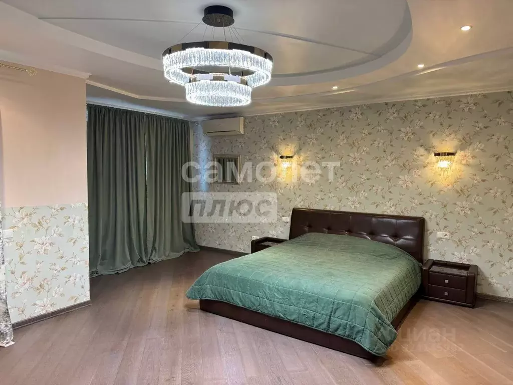 4-к кв. Омская область, Омск бул. Архитекторов, 8 (153.7 м) - Фото 1