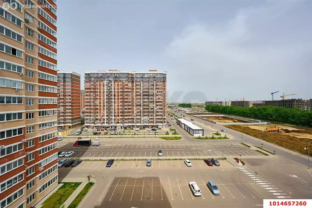 2-комнатная квартира: Краснодар, улица Западный Обход, 45к1 (55.9 м) - Фото 1