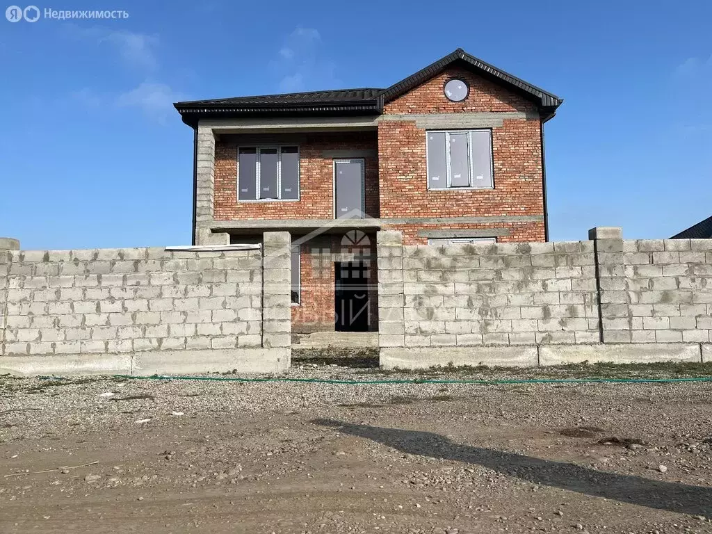 Дом в Нальчик, улица Биттирова, 204 (170 м) - Фото 1