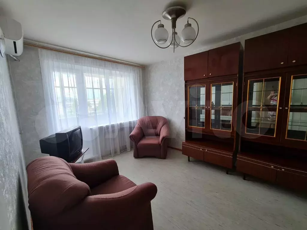 2-к. квартира, 55 м, 8/12 эт. - Фото 0